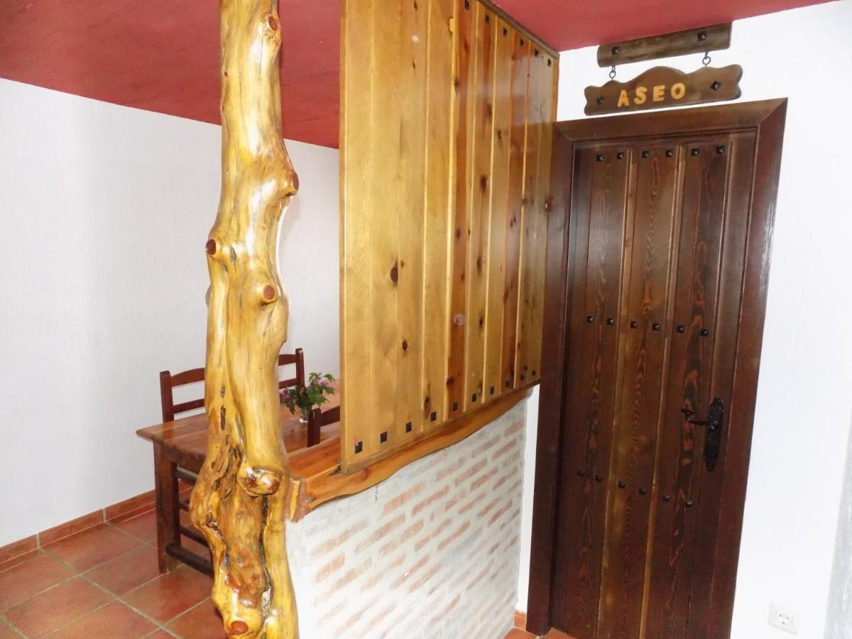 Fuente Del Gamellon Guest House Buenache de la Sierra Екстериор снимка