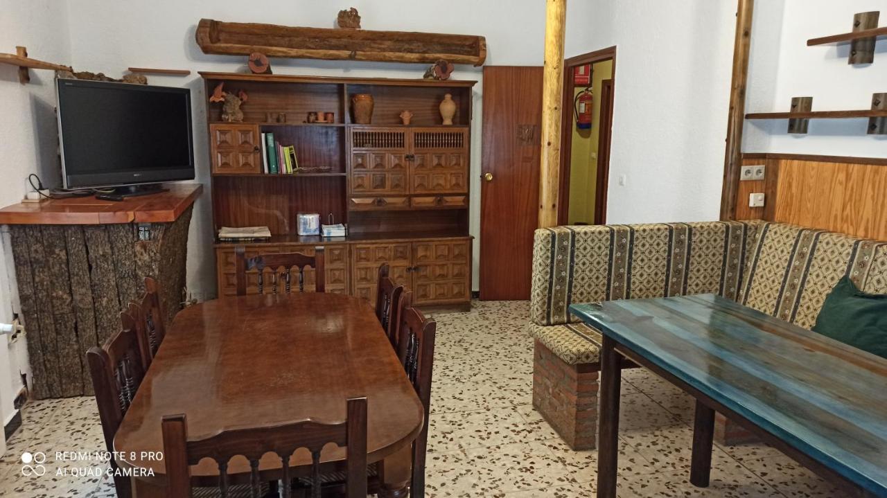 Fuente Del Gamellon Guest House Buenache de la Sierra Екстериор снимка