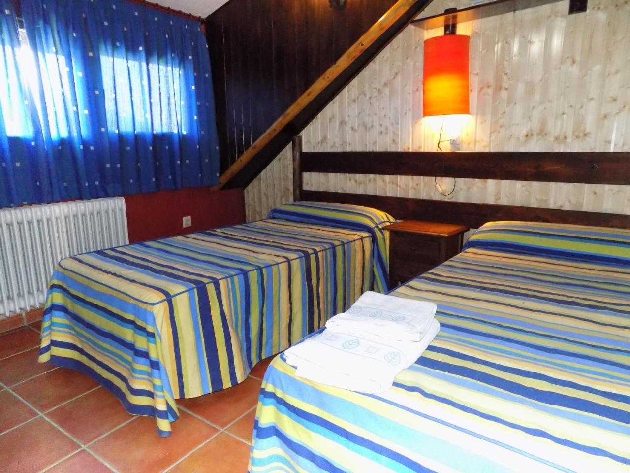 Fuente Del Gamellon Guest House Buenache de la Sierra Екстериор снимка