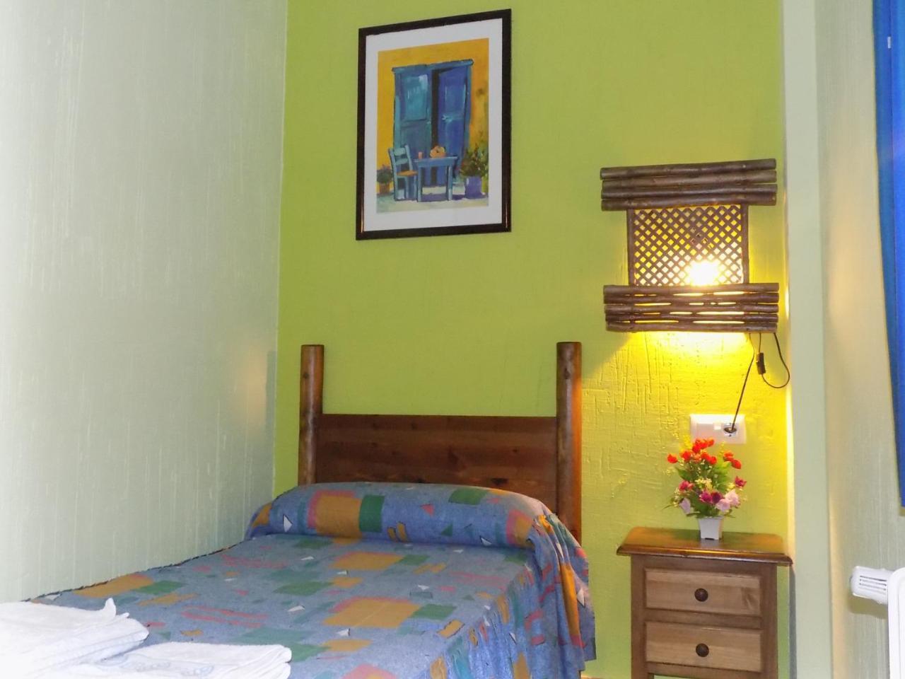 Fuente Del Gamellon Guest House Buenache de la Sierra Екстериор снимка