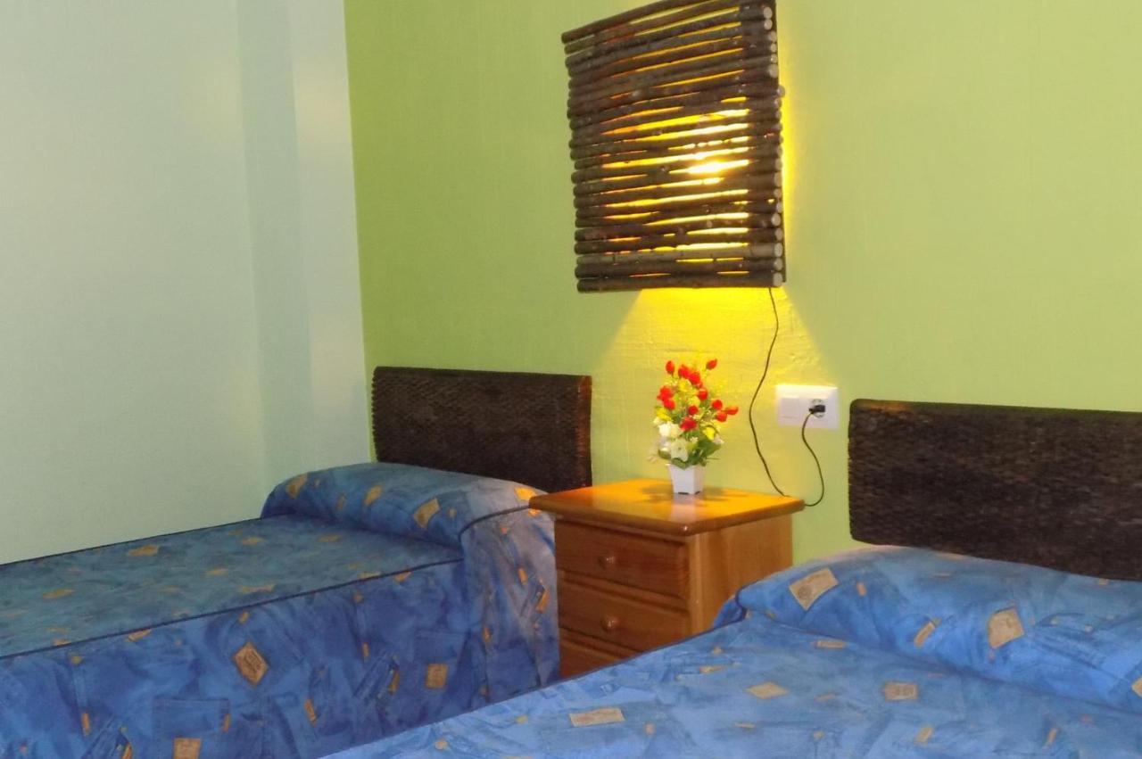 Fuente Del Gamellon Guest House Buenache de la Sierra Екстериор снимка